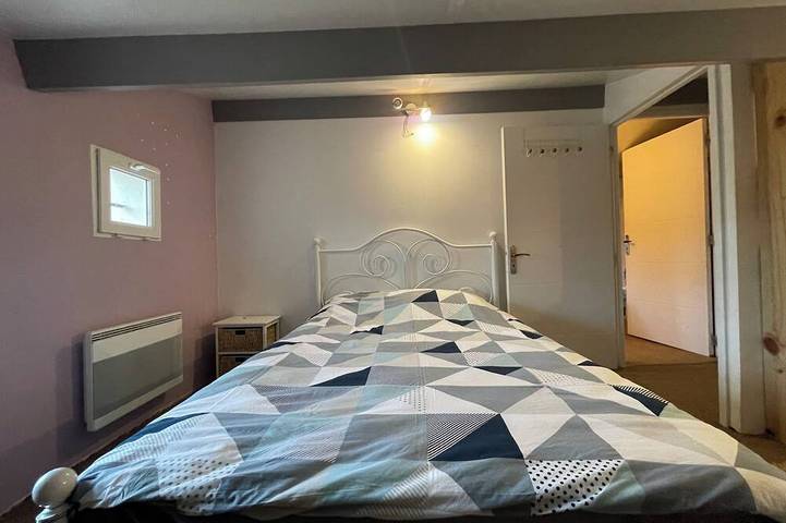 Location de vacances pour 8 personnes, avec Terrasse et Jardin à Boudy-de-Beauregard - 3