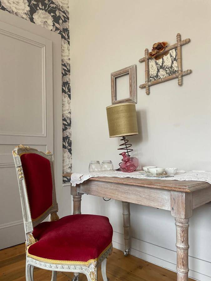 Location de vacances pour 4 personnes, avec jardin et vue à Ornans - 2