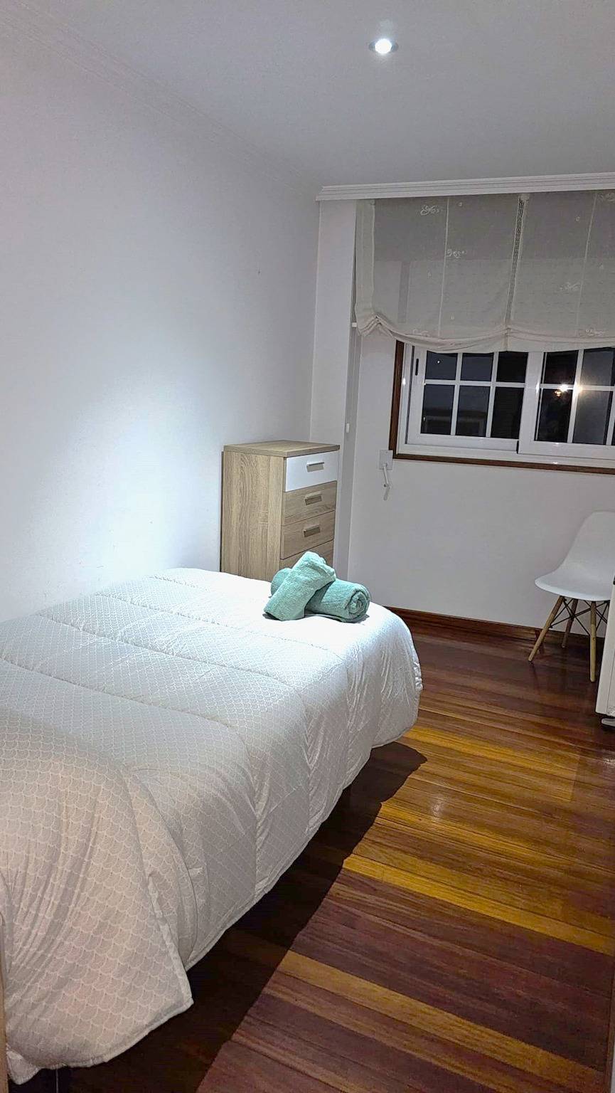 Entire holiday apartment, Holiday apartment for 1 person in Santiago de Compostela, La Coruña Province