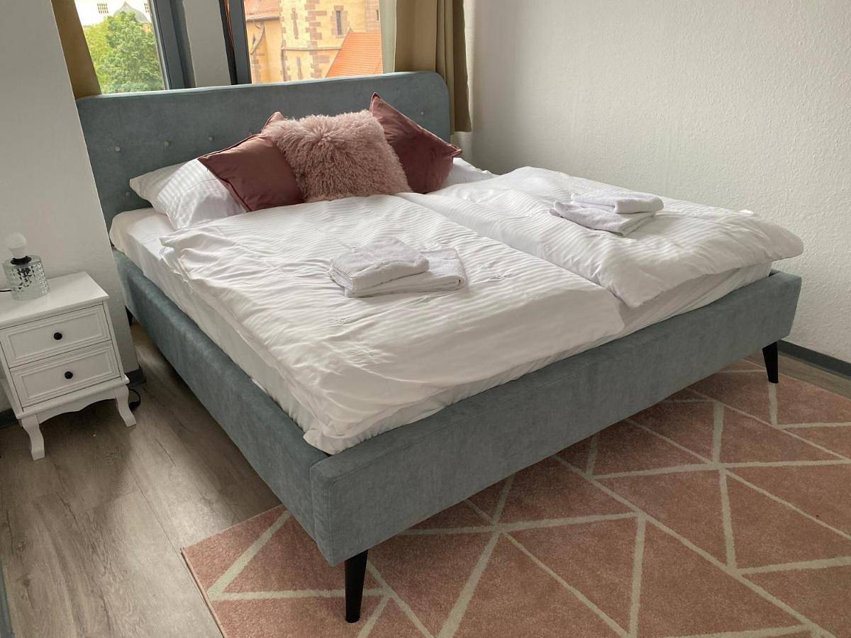 Ganze Wohnung, Two-Bedroom Apartment in Stuttgart-Mitte, Stuttgart