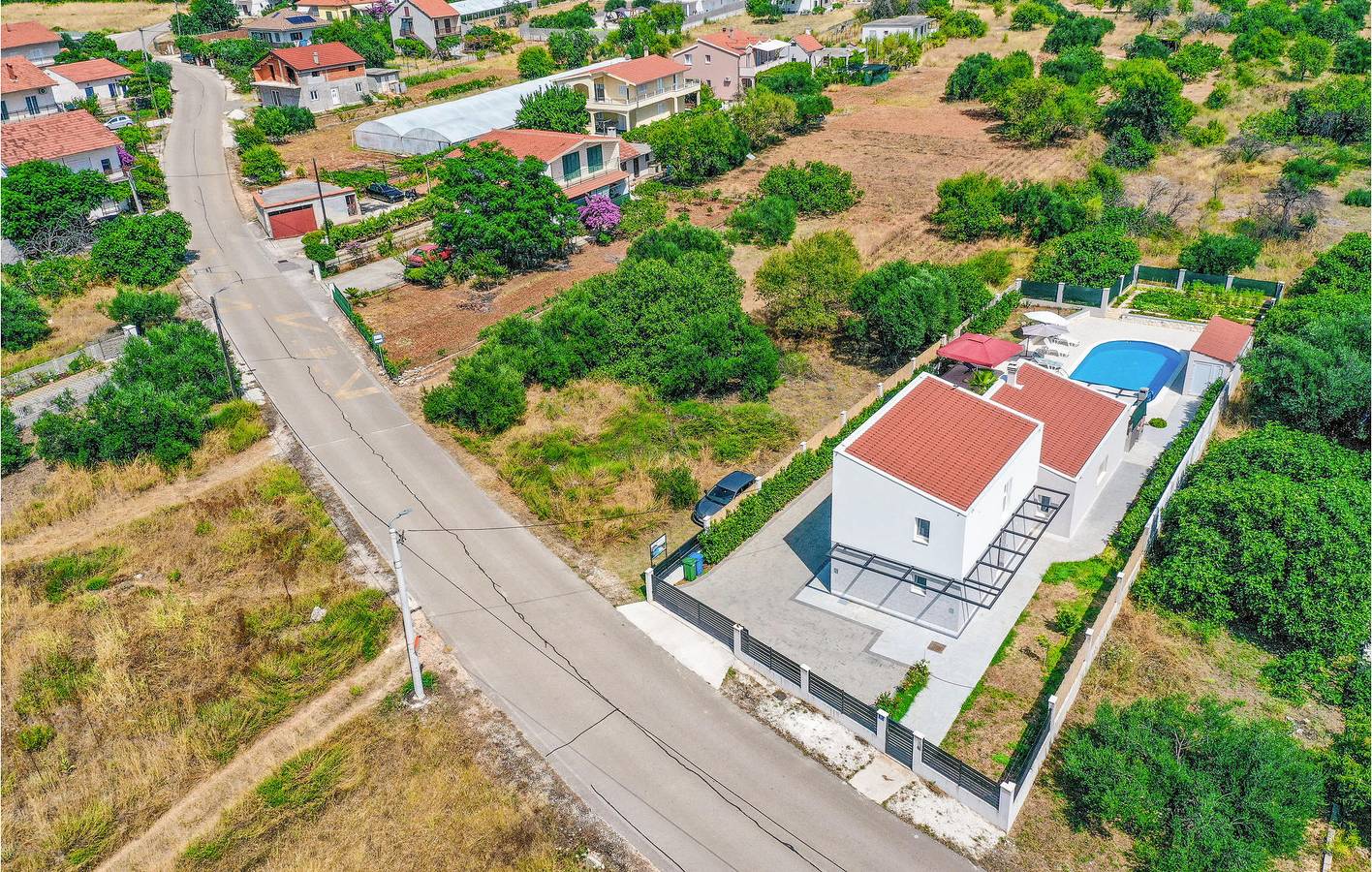 Holiday home for 8 people with terrace in Split-Dalmatia