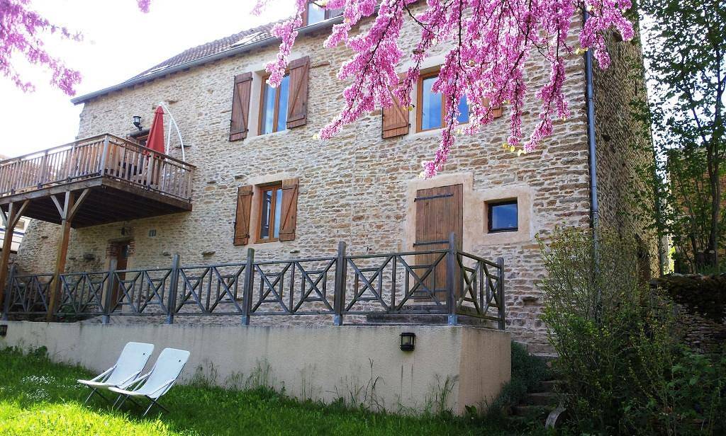 Gîte rural en Bourgogne du Sud (proche Cluny) in Saint-Ythaire, Région de Mâcon