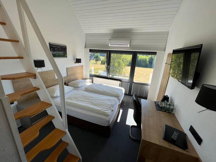 Hôtel pour 4 personnes, avec jardin et vue à Nürburg - 4