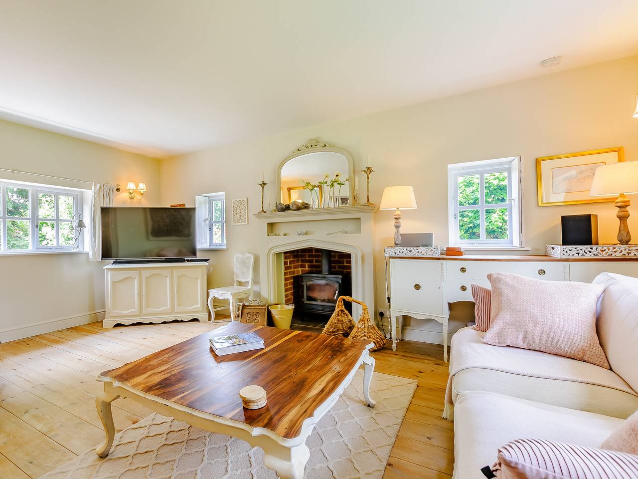 Poppy's Cottage in Hernhill, Kent