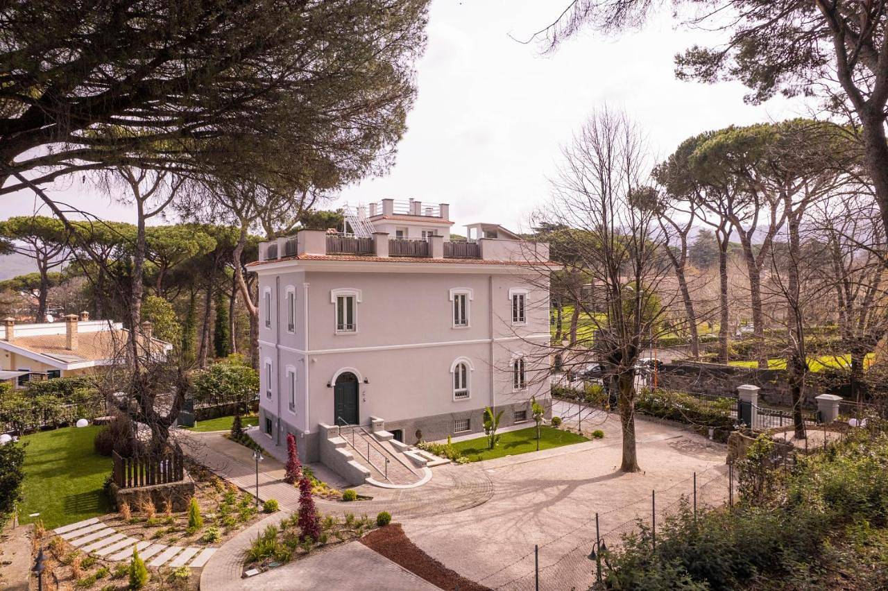 Villa Madre Suites e Private Spa in Grottaferrata, Castelli Romani