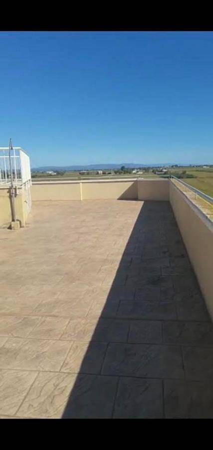 Gîte pour 4 personnes, avec Balcon et Terrasse ainsi que Piscine et Vue dans Els Muntells - 2