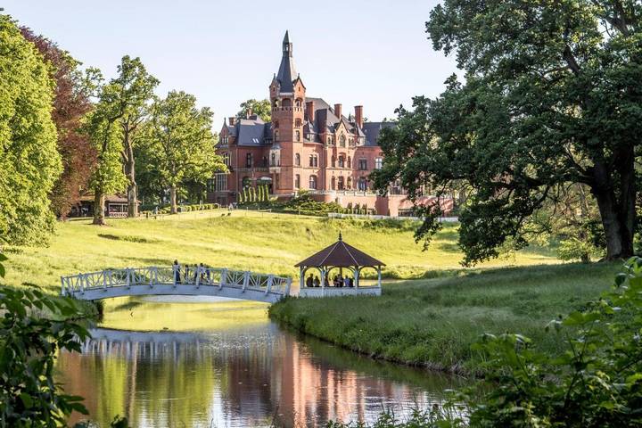 Hotel für 4 Personen, mit Pool und Ausblick sowie Sauna und Garten, mit Haustier - 1