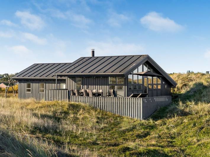 Ferienhaus für 8 Personen, mit Whirlpool und Terrasse sowie Sauna in Tversted