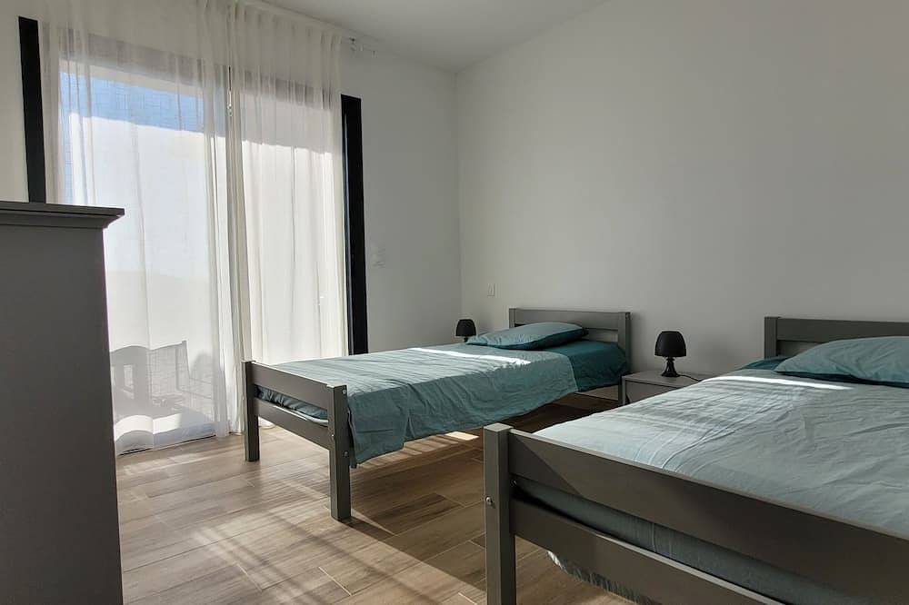 Villa 6 Personnes Avec Jacuzzi Pour des Vacances de Rêves à 3 min de la Plage in Palasca, Calvi und Umgebung