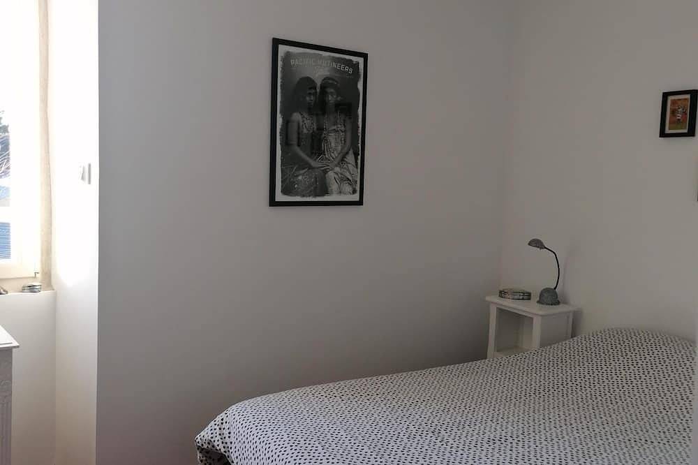 Maison ancienne  au calme in Soulaire-et-Bourg, Région d'Angers