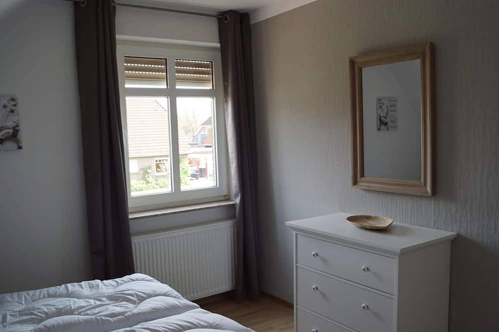 Nordseeküste,  charmantes Friesenhaus mit Kamin, Wintergarten, Sauna, Strandkorb in Horumersiel, Wangerland