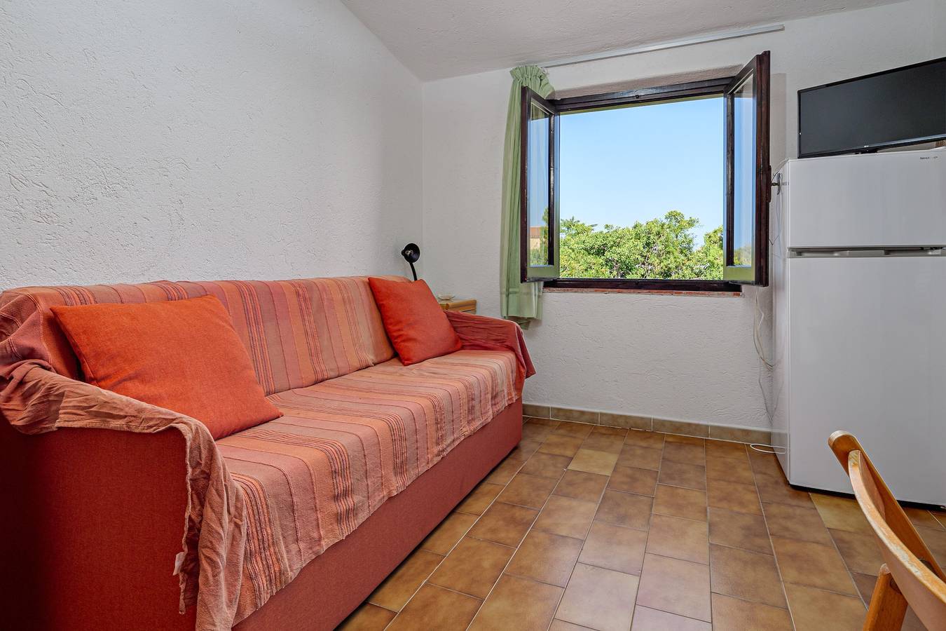 Ganze Wohnung, Apartment 'Bilocale Gli Ulivi' mit privater Terrasse in San Teodoro, Olbia-Tempio