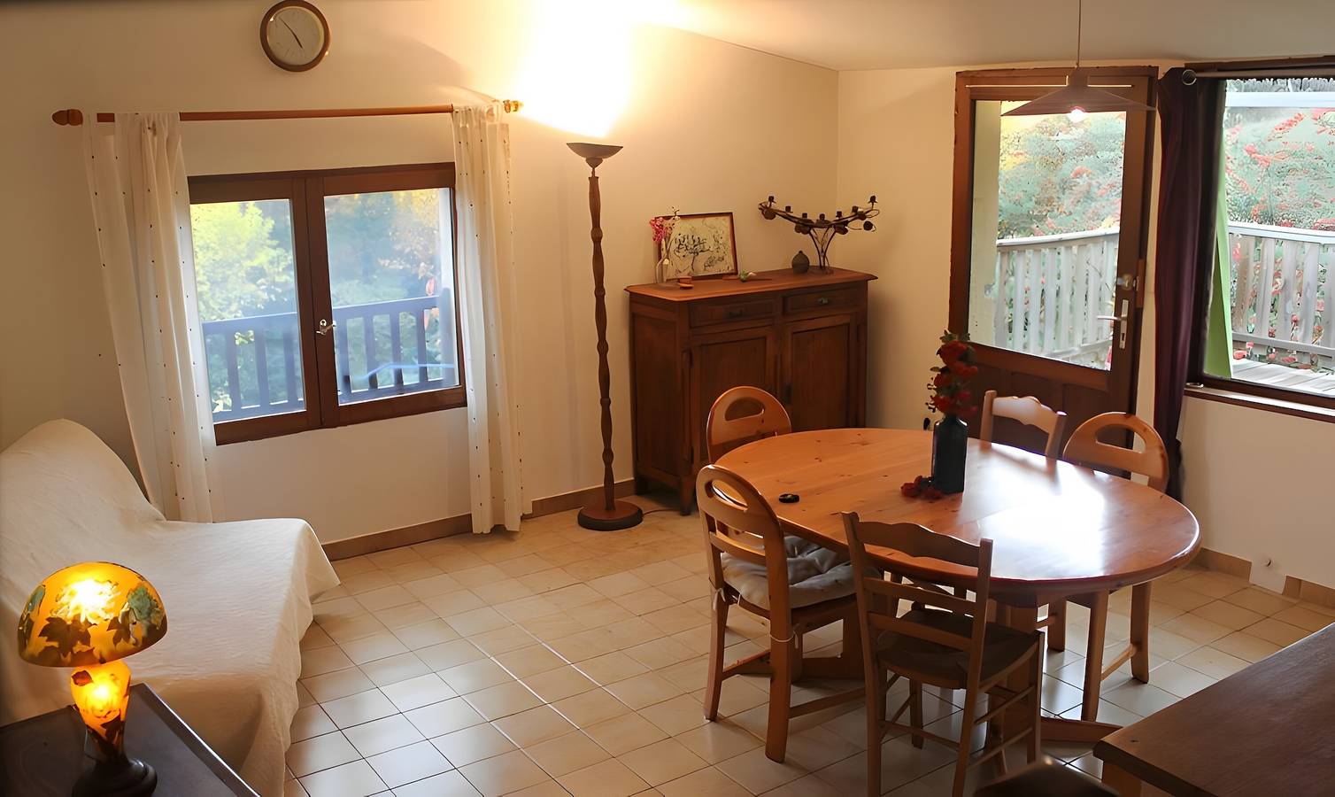 Maison de vacances 'Grand Gite' avec piscine commune, terrasse et jardin privés in Saint-Christol-lès-Alès, Parc national des Cévennes