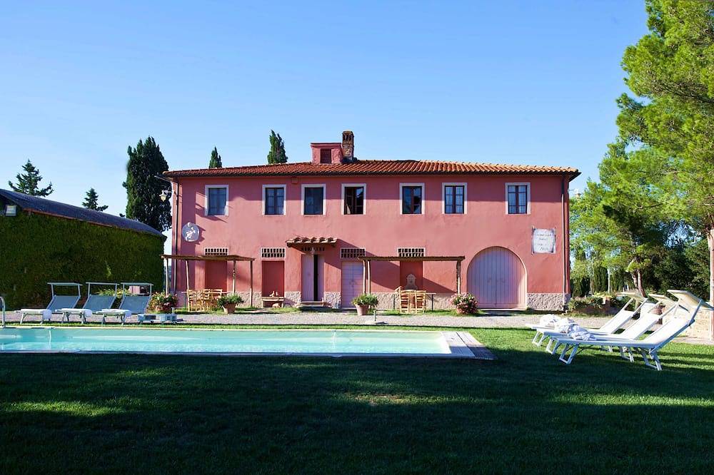 Agriturismo per 12 Persone in Peccioli, Pisa e dintorni