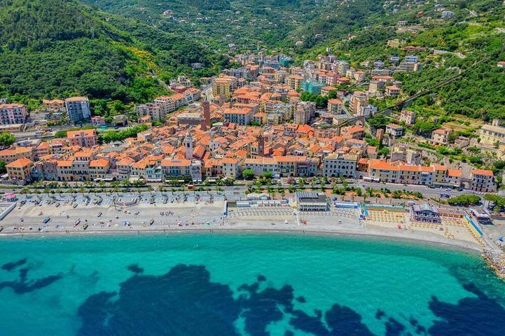 Appartement entier, Noli Center Apartment in Bagni Hilton, Noli