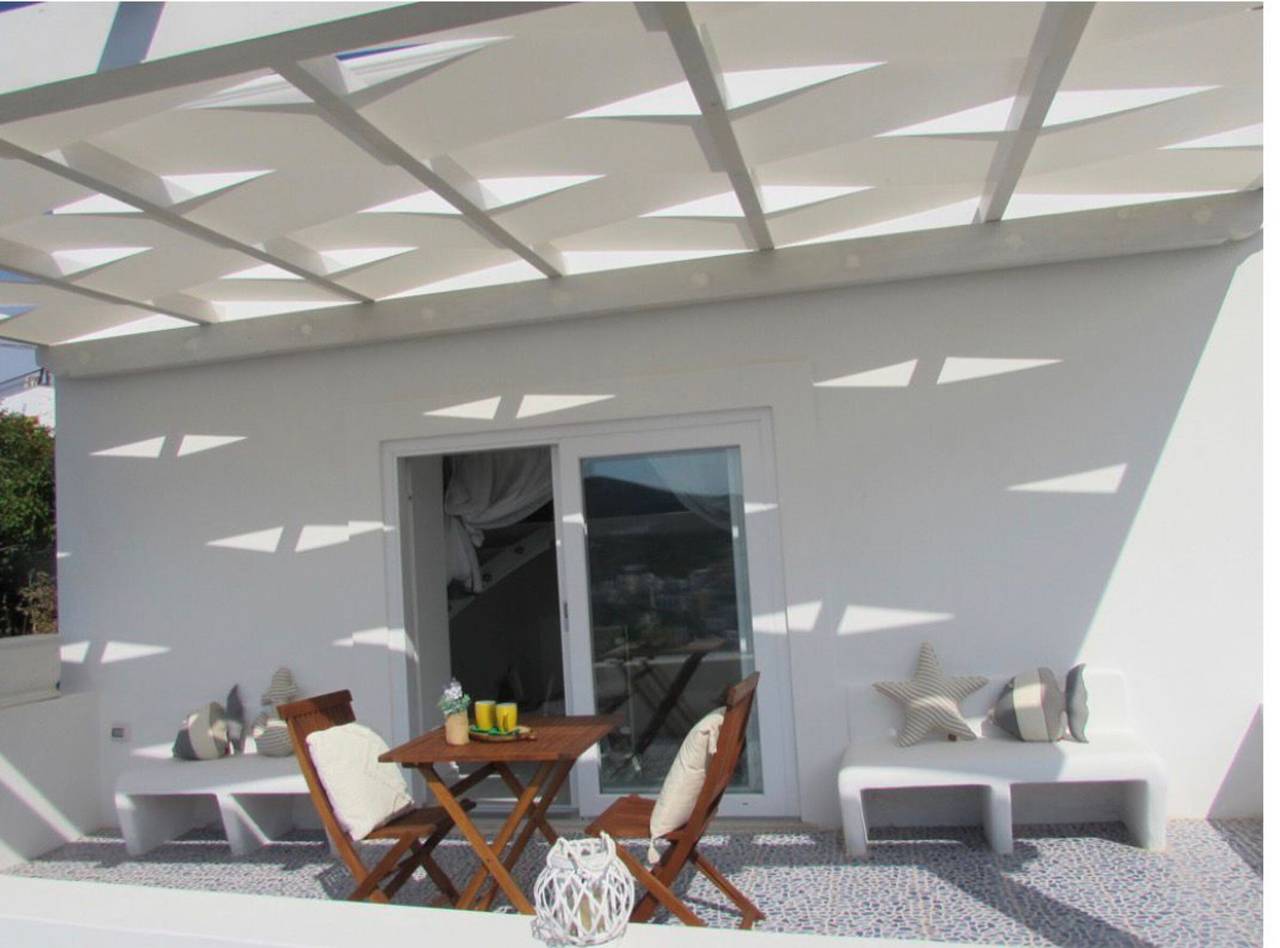 Appartamento intero, Appartamento 'Villa Le Palette - Glicine' con Vista Mare, Wi-Fi e Aria Condizionata in Ponza, Lazio