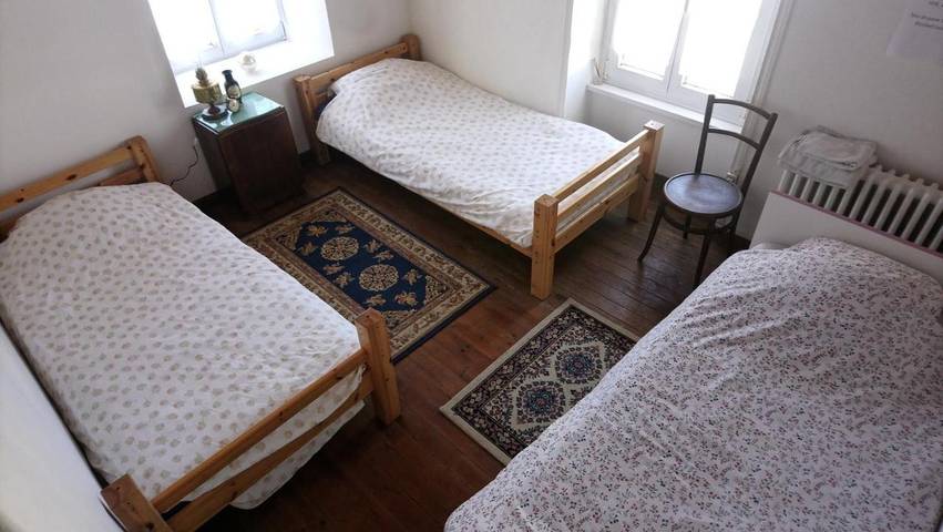 Gîte pour 2 personnes, avec terrasse à Pleyber-Christ - 3