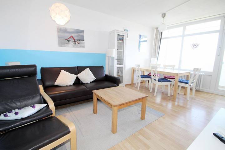 Ferienwohnung für 4 Personen, mit Balkon und Seeblick sowie Ausblick in Heiligenhafen