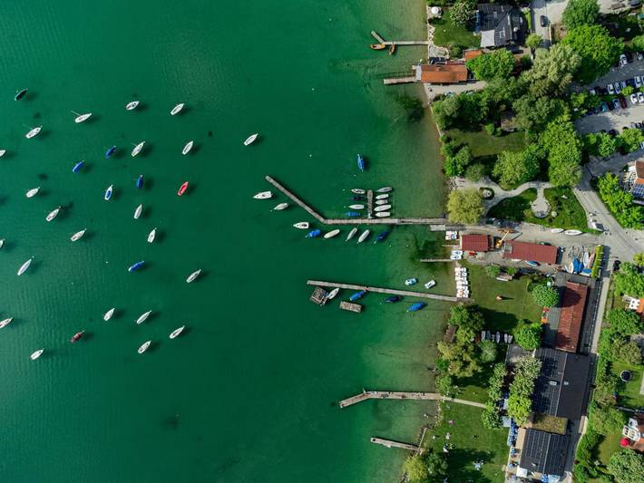 Ferienhaus, mit Balkon und Terrasse sowie Garten und Sauna am Ammersee - 2