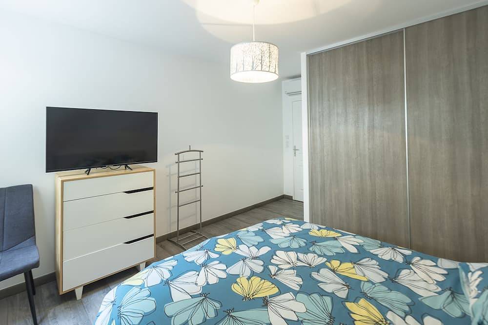 Peaceful haven with jacuzzi 500 metres from the sea in Sausset-les-Pins, Istres region