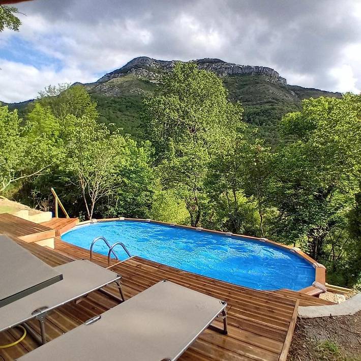 Gîte pour 2 personnes, avec Jacuzzi et Terrasse ainsi que Jardin et Piscine à Sumène - 3