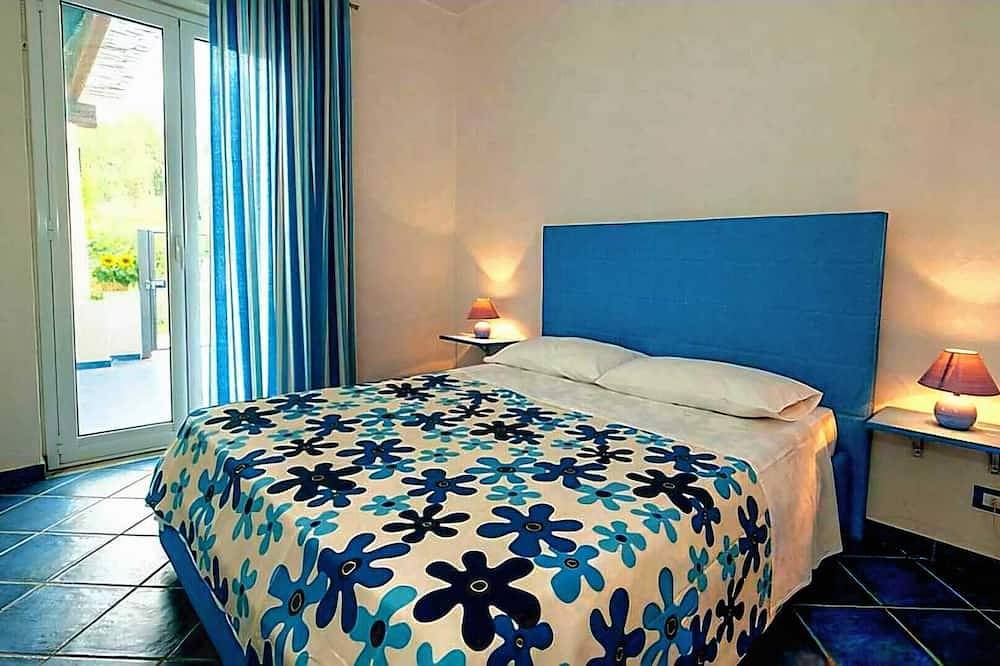 Entire apartment, Seaview 3-room apartment- 3 min by car from the beach in Scafa, Messina Province