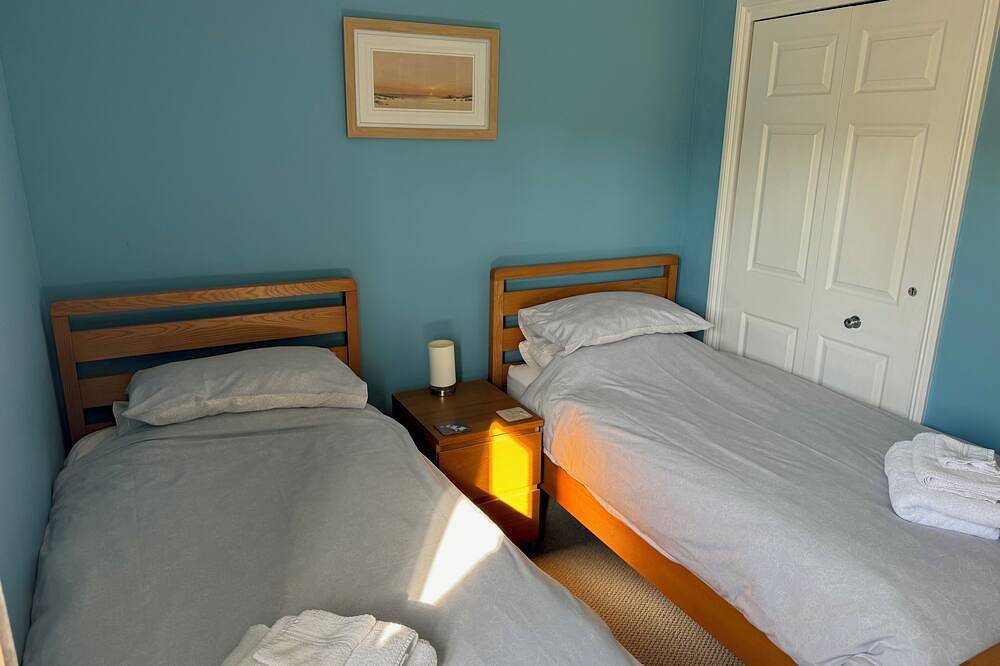 Ganze Wohnung, Luxuriöses 4-Sterne-Apartment im Erdgeschoss mit Blick auf das 18. Fairway in Watton, Norfolk
