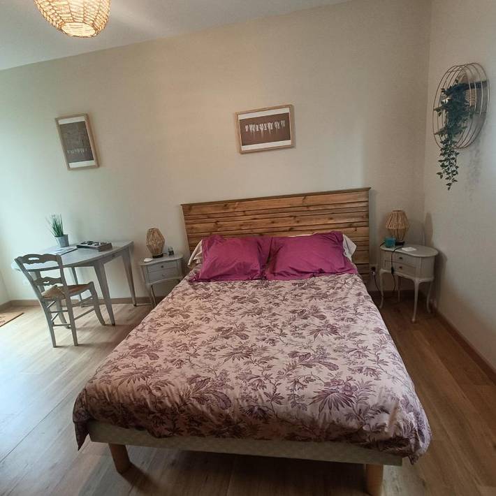 Location de vacances pour 2 personnes, avec jardin, animaux acceptés à Saint-Bonnet-de-Mure - 2