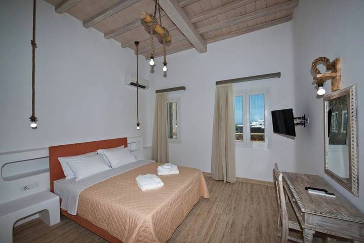 Maison d’hôte pour 5 personnes, avec Balcon et Terrasse ainsi que Piscine et Vue dans Mykonos - 3