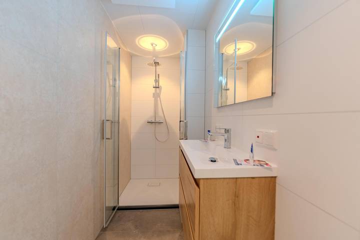 Vakantiepark BreeBronne — Wald Cabin mit Jacuzzi | 2 Personen in Maasbree, Limburg (Niederlande)