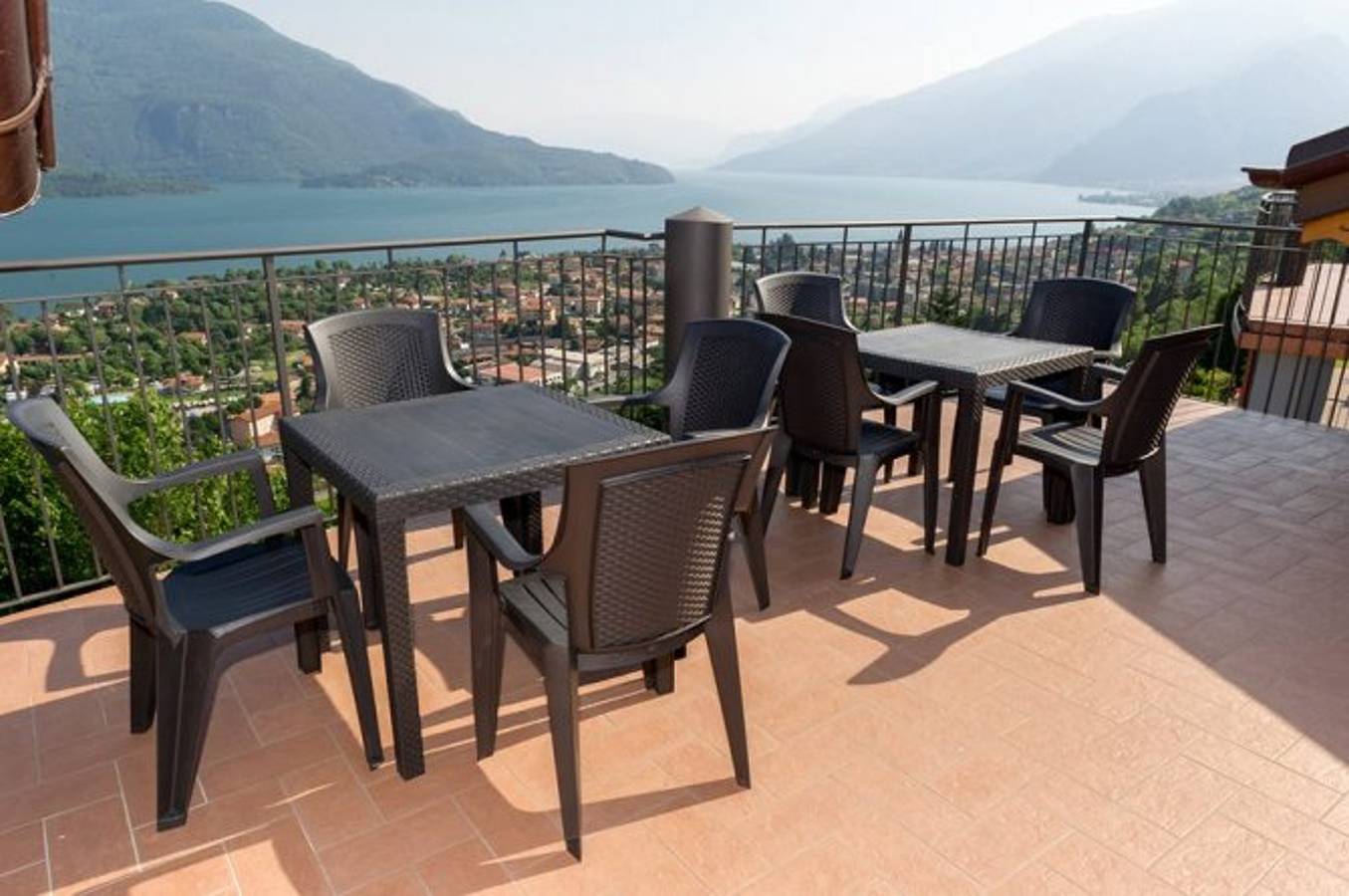 Geheel appartement, Gezellig appartement met uitzicht op het meer in Domaso, Comomeer