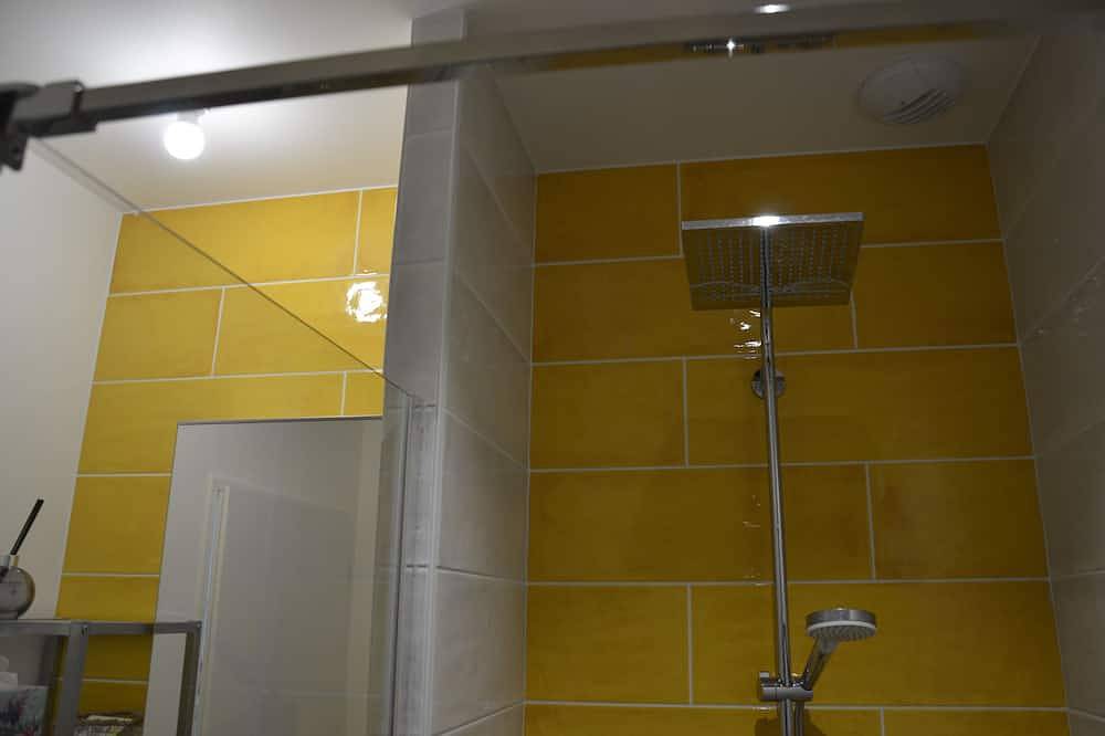 Town house with garden and heated pool in Niort, Niort und Umgebung