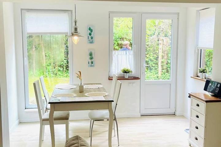 Bungalow für 2 Personen, mit Garten