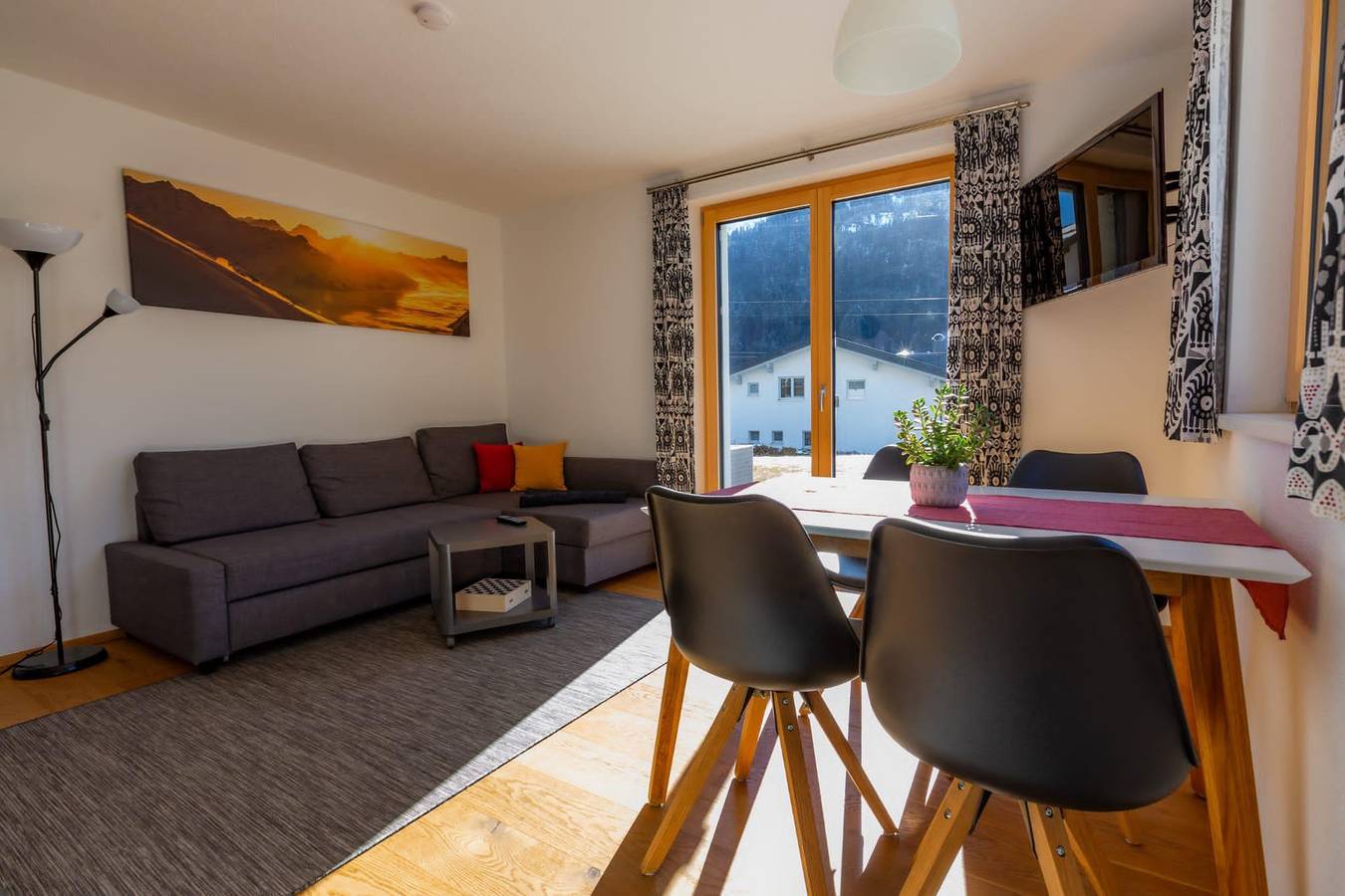 Ganze Ferienwohnung, Appartement/Fewo, Dusche, Wc, 1 Schlafraum in Sonnenkopf, Dalaas