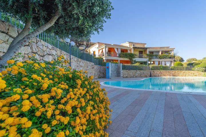 Ferienhaus für 4 Personen, mit Balkon und Kinderpool in Budoni
