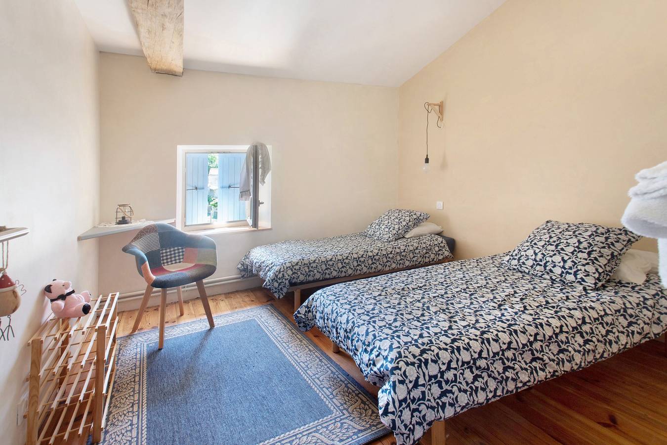 Chambre D’hôte pour 4 Personnes dans Loiré-sur-Nie, Région de Saint-Jean-d'Angély