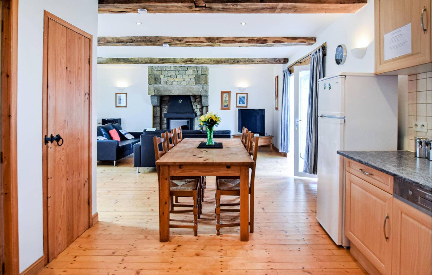Appartement confortable de 100m2 : parking, tv, wifi, jardin, 500m de la plage in Saint-Germain-de-Tallevende-la-Lande-Vaumont, Région de Vire