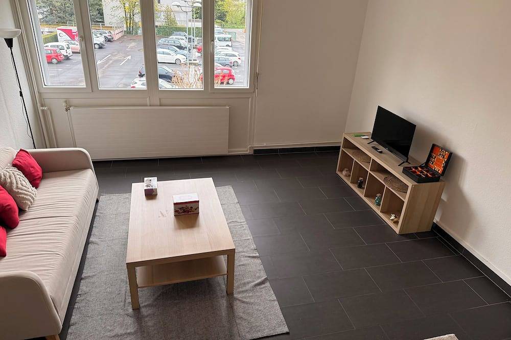 Entire apartment, Spacious 3-bedroom duplex, Netflix, telecommuting in Genève, Lake Geneva