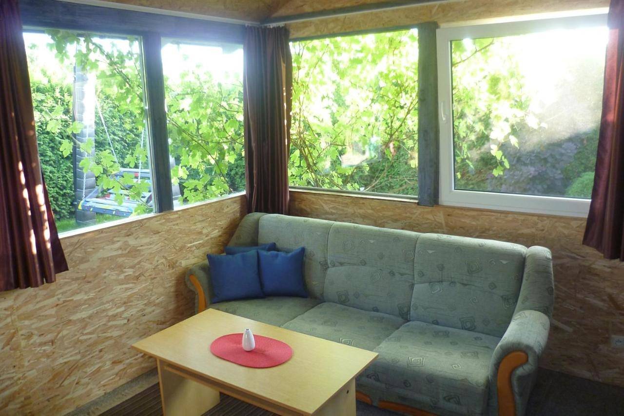 Dom z widokiem na jezioro i domek nad jeziorem in Powiat kartuski