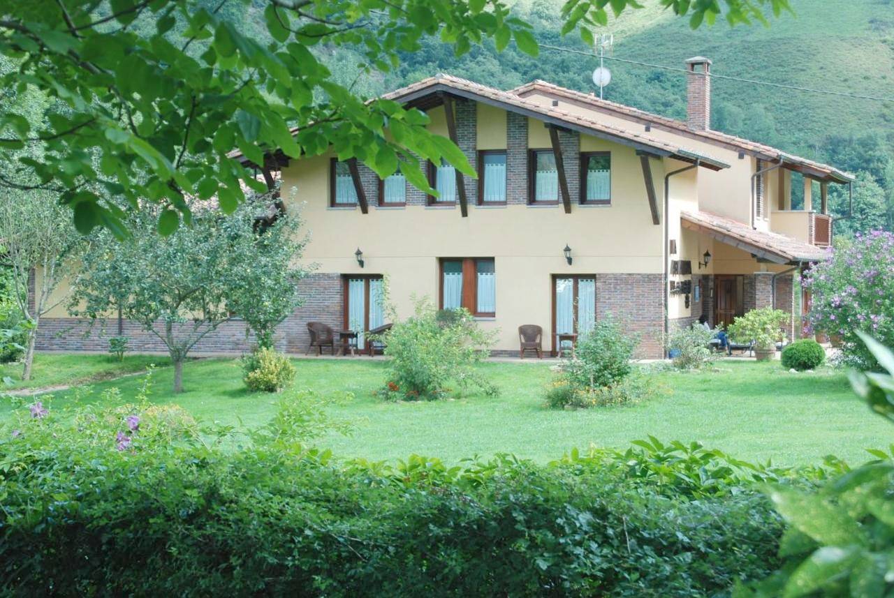 Four-Bedroom House in Cangas de Onís, Provincia de Asturias