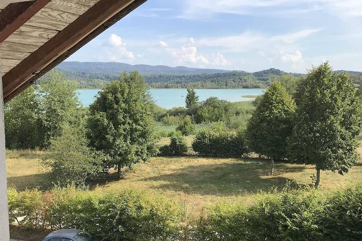 Gîte pour 5 personnes, avec Balcon à Clairvaux-les-Lacs