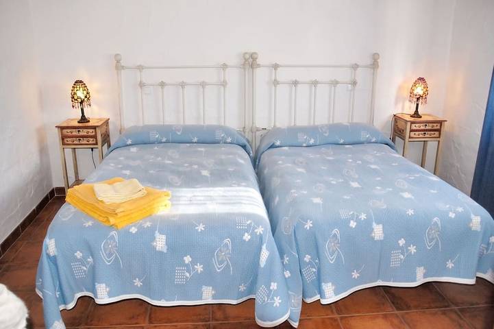 Homerez - Villa de Lujo en Cerezo de Mohernando con Piscina in Humanes, Alcarría Alta