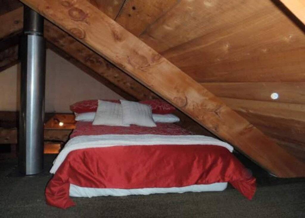 Gorgeous Log Cabin, Outdoor Bath & Mountain Views in Ohakune, Ruapehu District