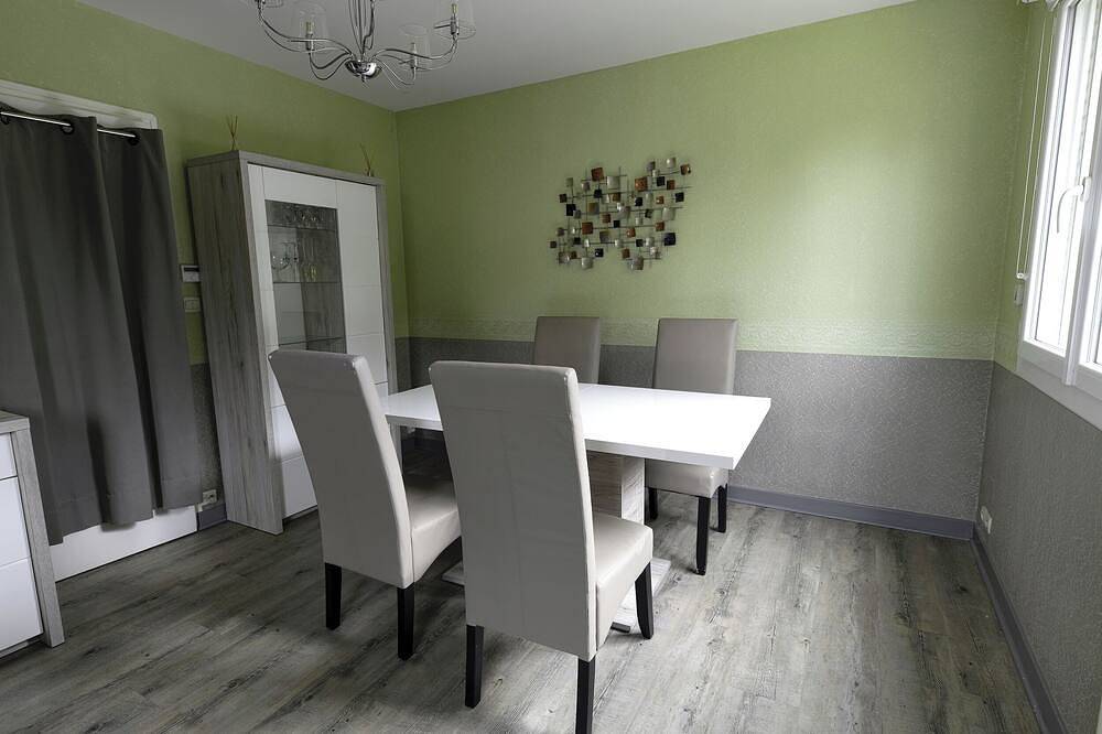 Appartement entier, Le Corot - T2 proche centre ville in Saint-Brieuc, Côte de Goëlo