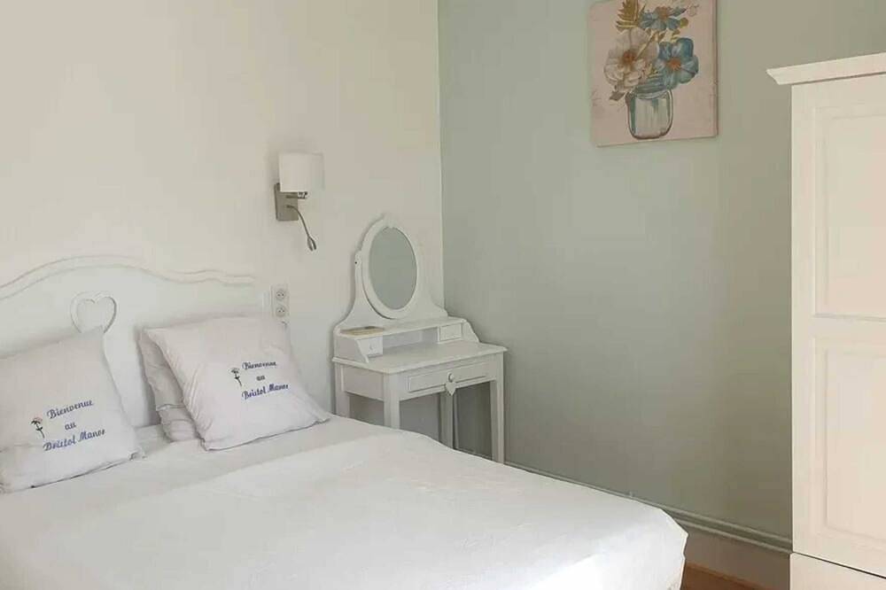 Ganze Wohnung, Homerez - Wohnung in Néris-les-Bains in Néris-les-Bains, Montluçon und Umgebung