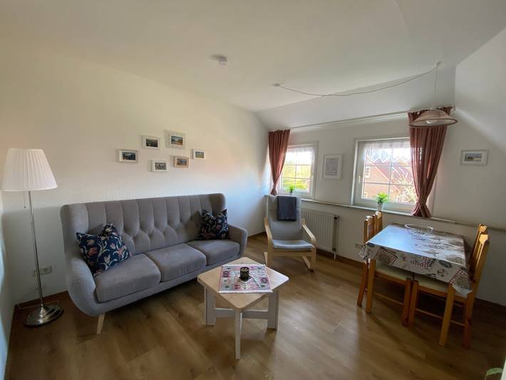 Ferienwohnung für 4 Personen, mit Terrasse und Garten sowie Sauna in Carolinensiel
