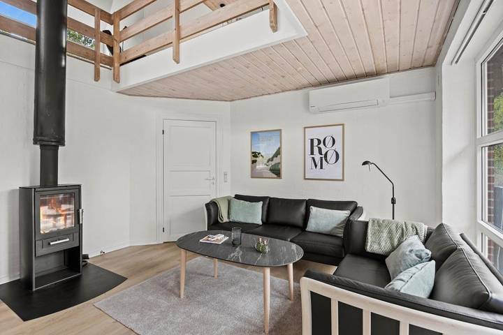 Ferienhaus für 8 Personen, mit Balkon/Terrasse und Whirlpool sowie Garten und Sauna auf Rømø - 2