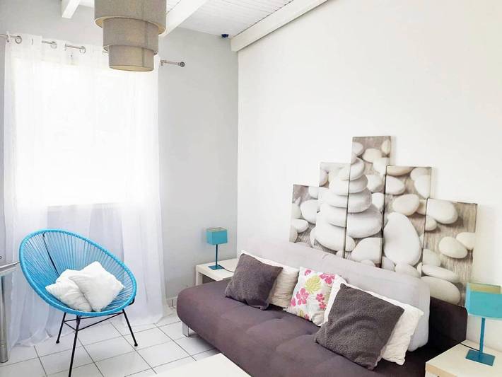 Location de vacances pour 3 personnes, avec jardin ainsi que piscine et vue à Lamentin (Guadeloupe) - 3