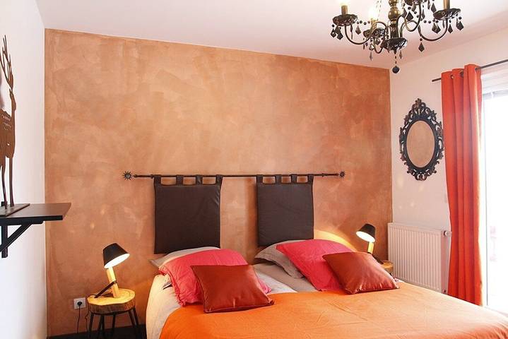 Chambre d’hôte pour 2 personnes, avec jardin et sauna, animaux acceptés à Montenois