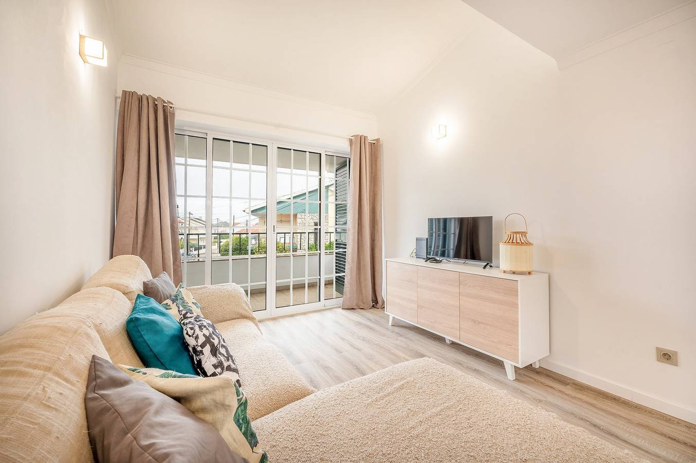 Guestready - White Haven with a terrace in Setúbal, Halbinsel von Setúbal